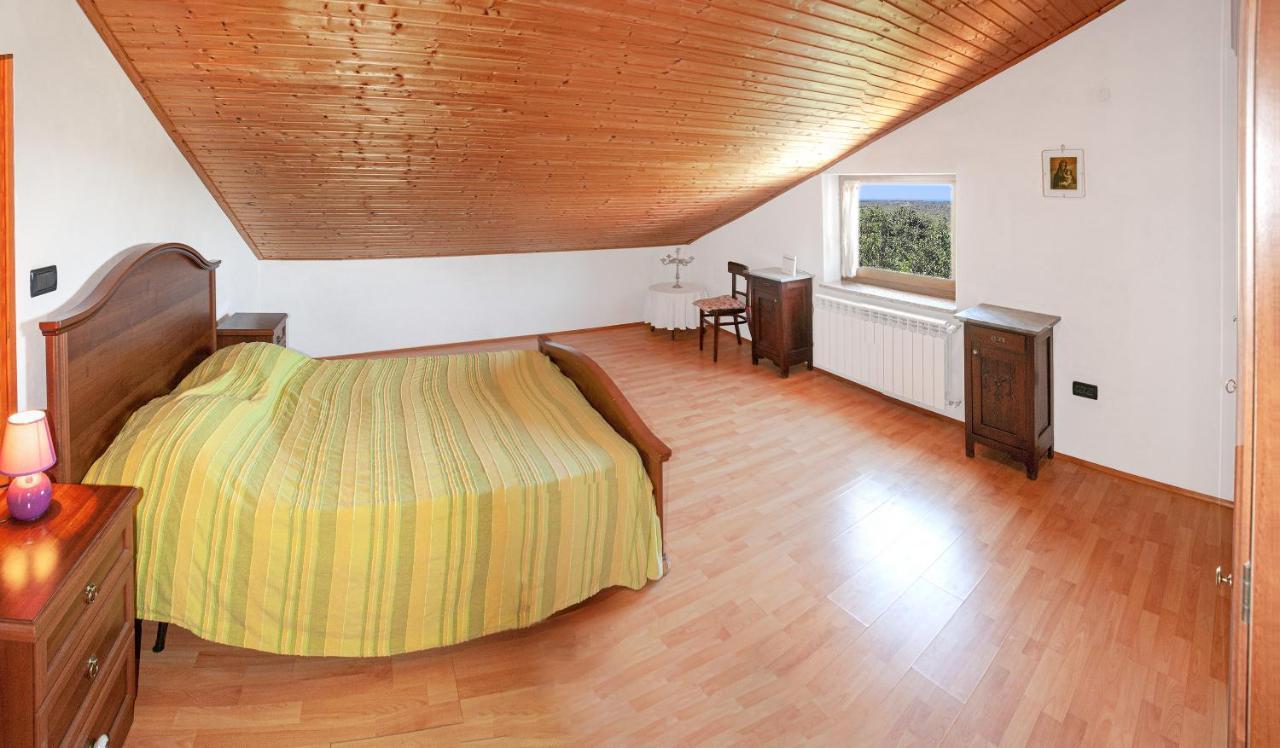 Rooms Agroturizam Romano Buje Exterior photo